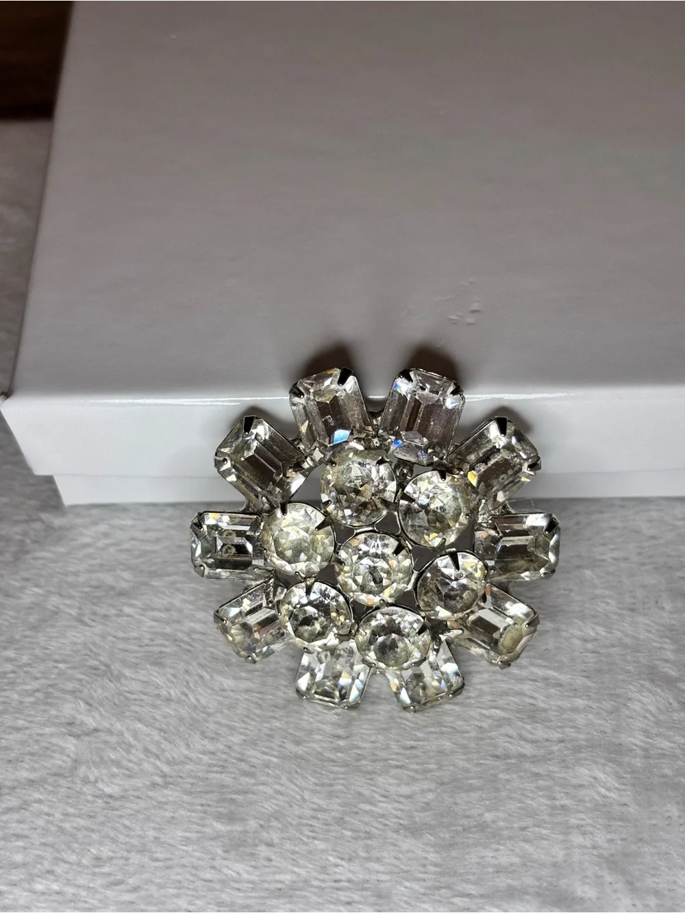 Vintage Signed WEISS Clear Rhinestone Emerald Cut Cluster Brooch